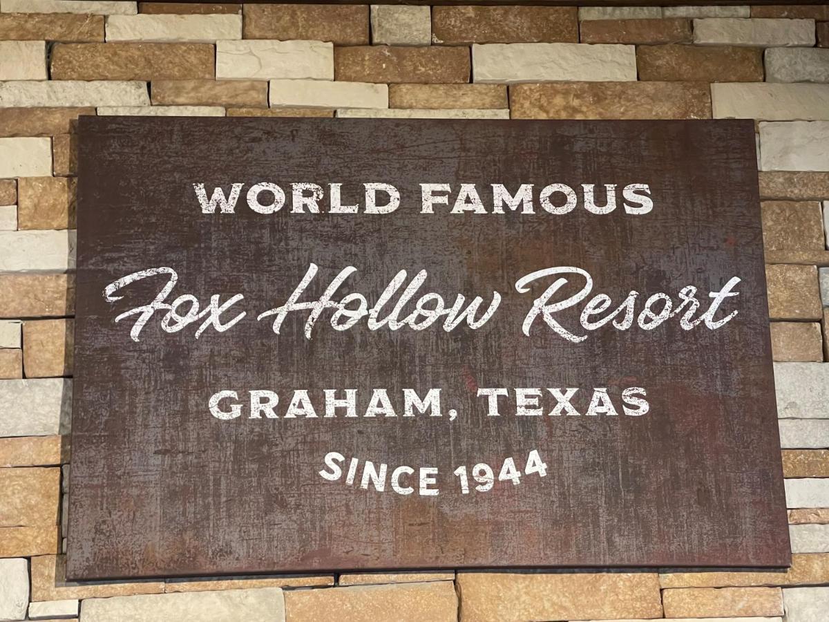 Fox Hollow Resort Graham Exterior foto
